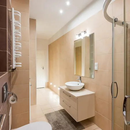 Royal Baths Bright By Bookinghost