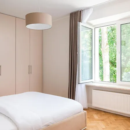 Apartamento Royal Baths Bright By Bookinghost